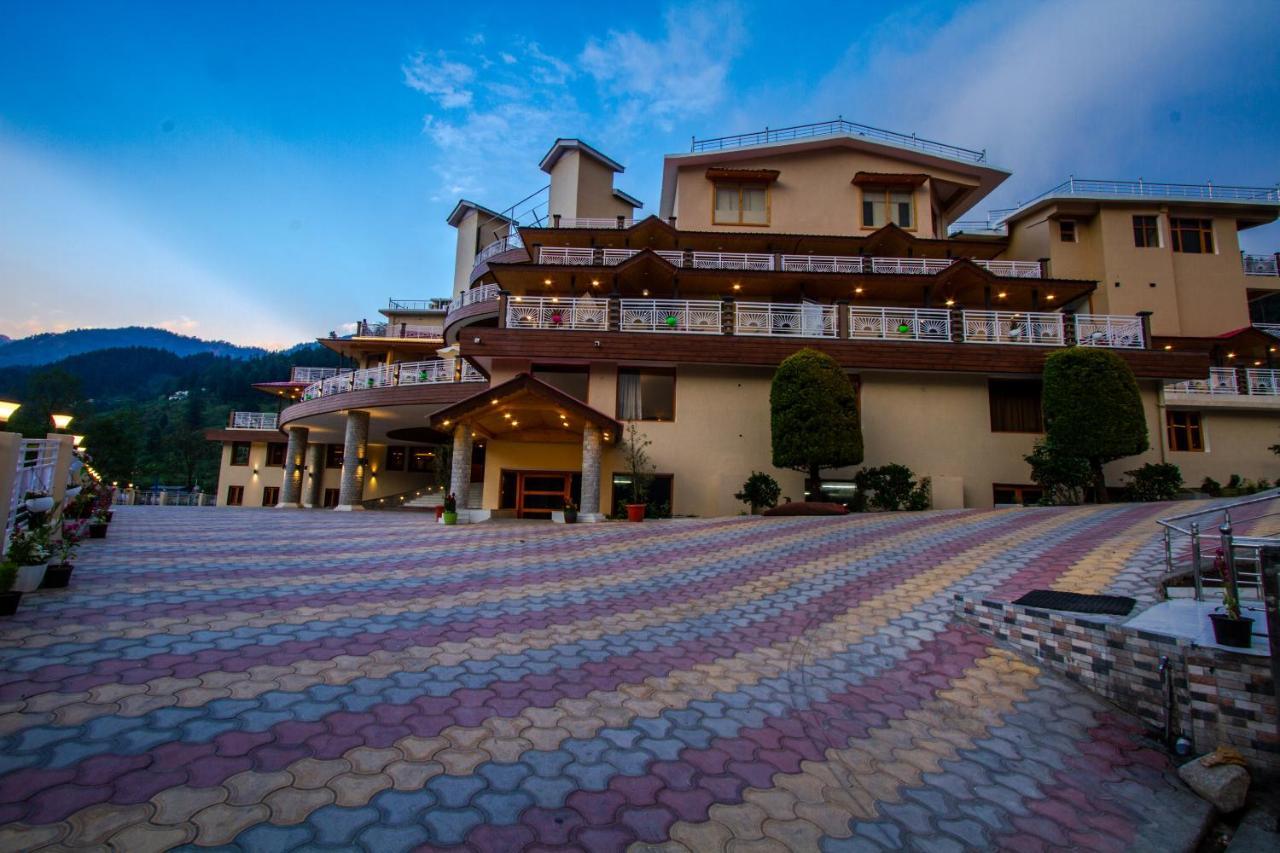 Anand Vardhan Resorts Manāli Exteriér fotografie
