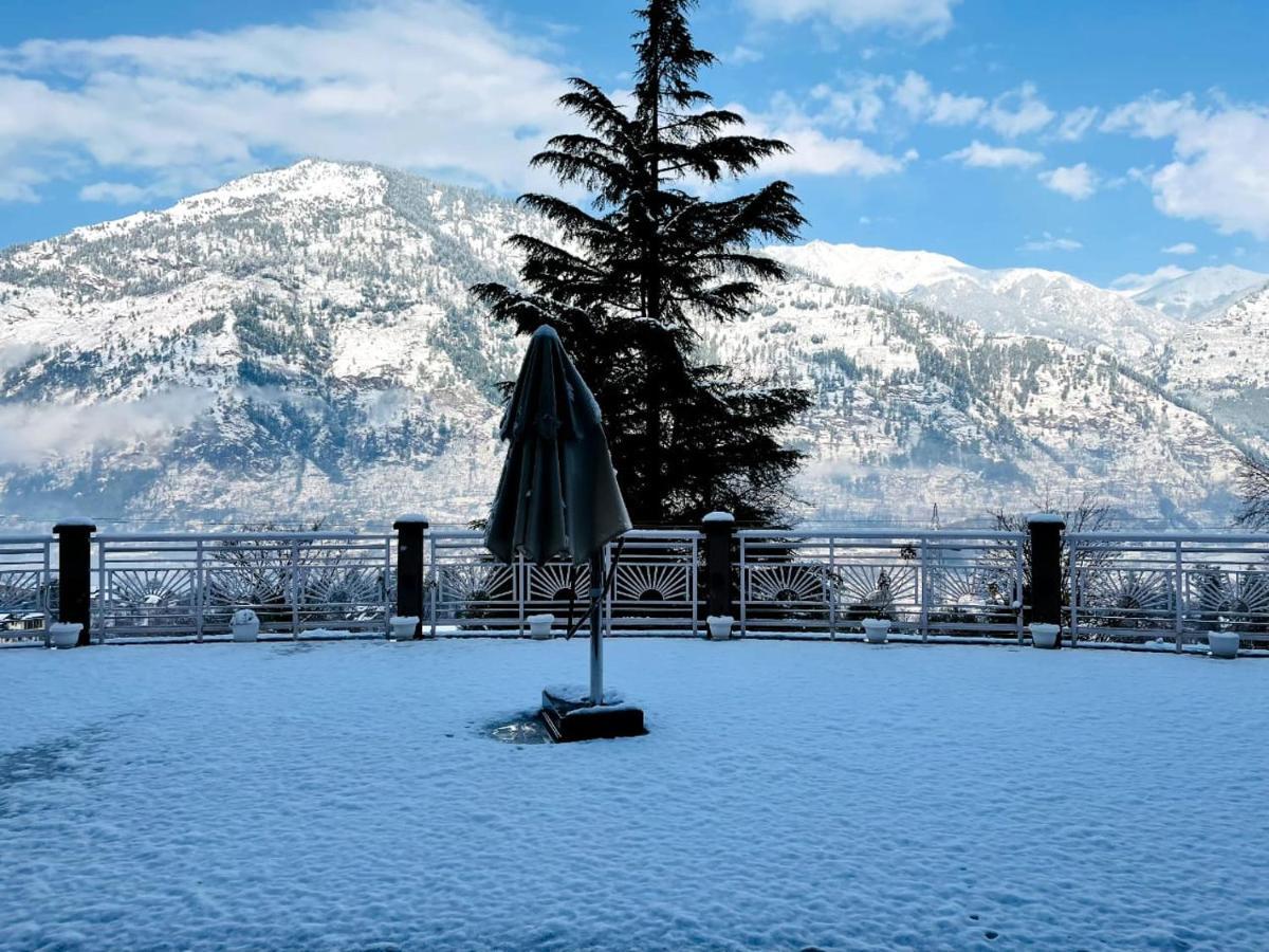 Anand Vardhan Resorts Manāli Exteriér fotografie