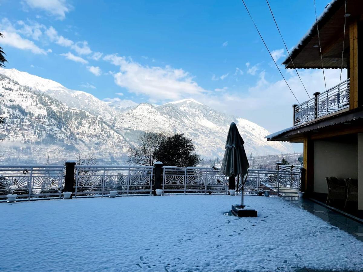 Anand Vardhan Resorts Manāli Exteriér fotografie